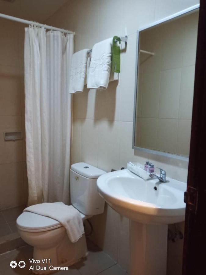 Ayla City Hotel Sorong Zewnętrze zdjęcie