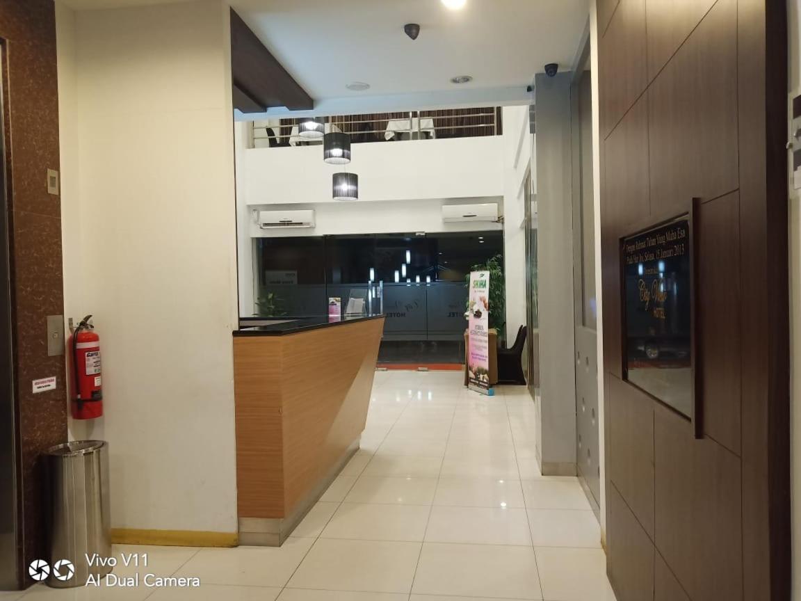 Ayla City Hotel Sorong Zewnętrze zdjęcie