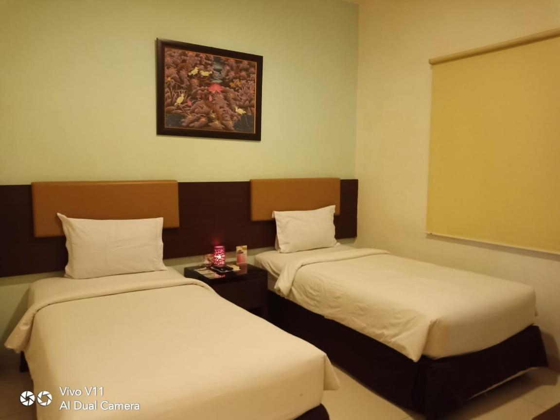 Ayla City Hotel Sorong Zewnętrze zdjęcie