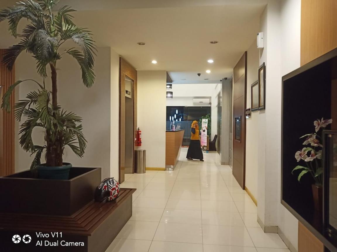Ayla City Hotel Sorong Zewnętrze zdjęcie